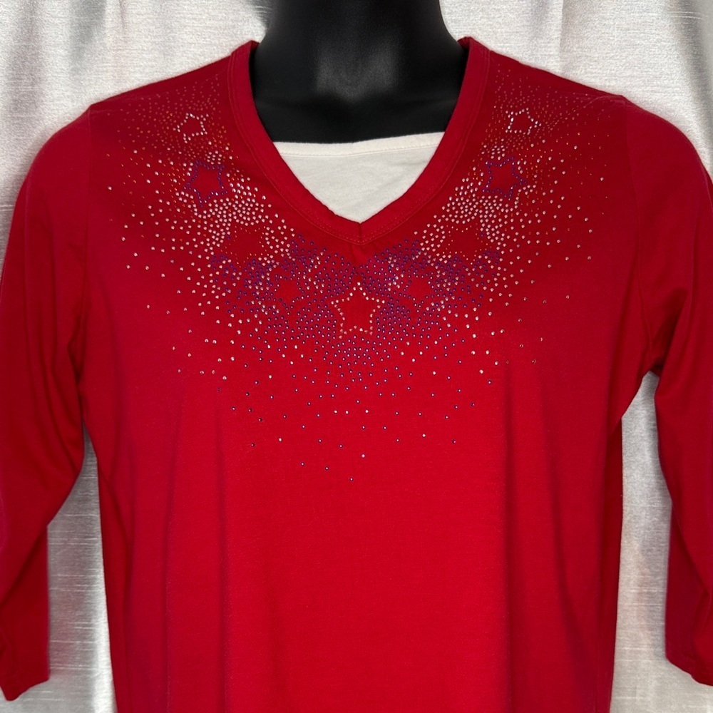 Trilllogy by Morning Sun Top 3/4 Sleeve Beaded Red Silver Blue Stars Women’s L